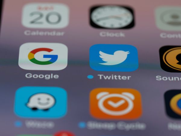 Medium Can't Match Twitter's Huge Engagement Metrics